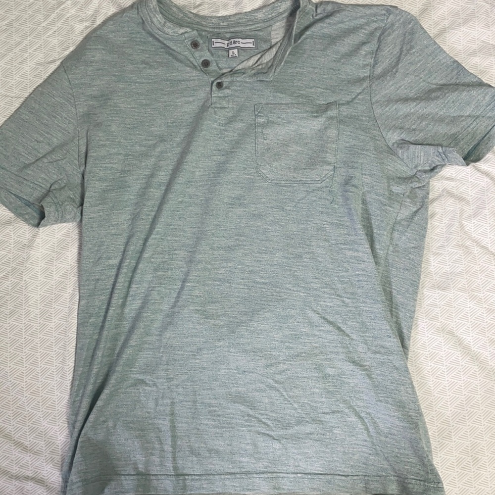 Comfy lightweight button up shirt